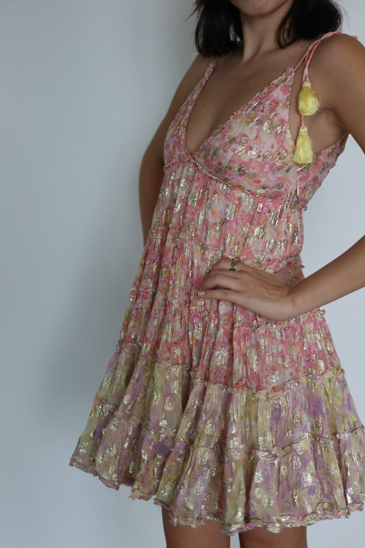 Vestido Mini Floral Metalizado Rococo Sand