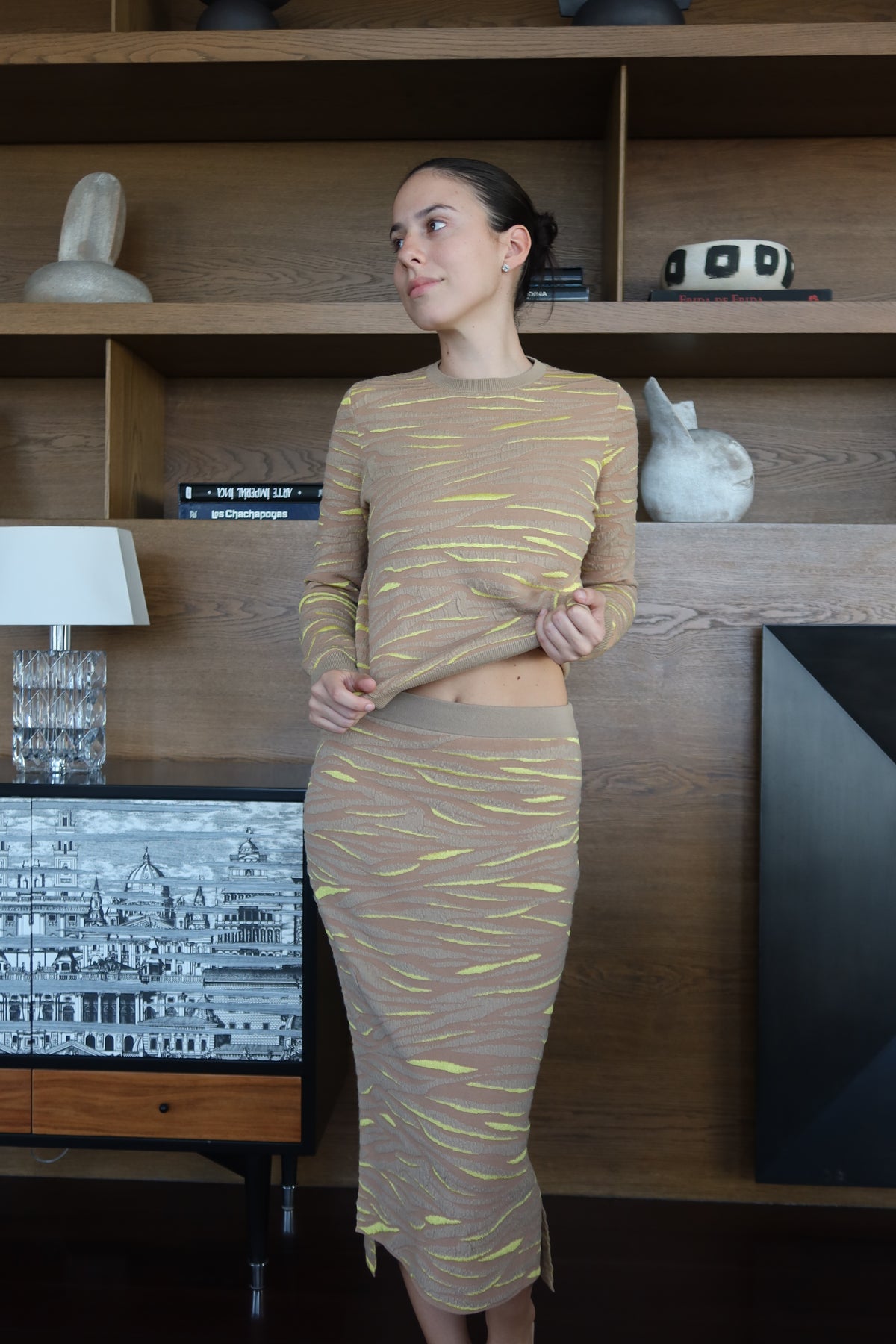 Stella McCartney Conjunto de Punto Beige con Estampado de Cebra