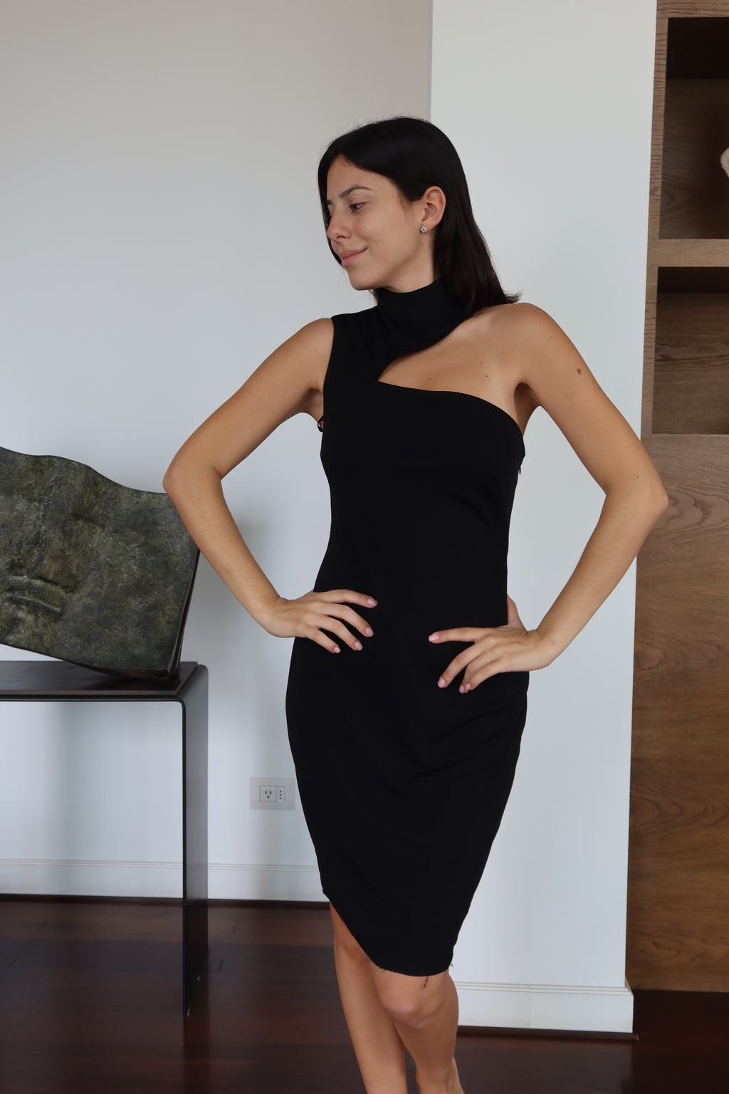 Vestido Negro Asimétrico con Cutout Lauren Ralph Lauren