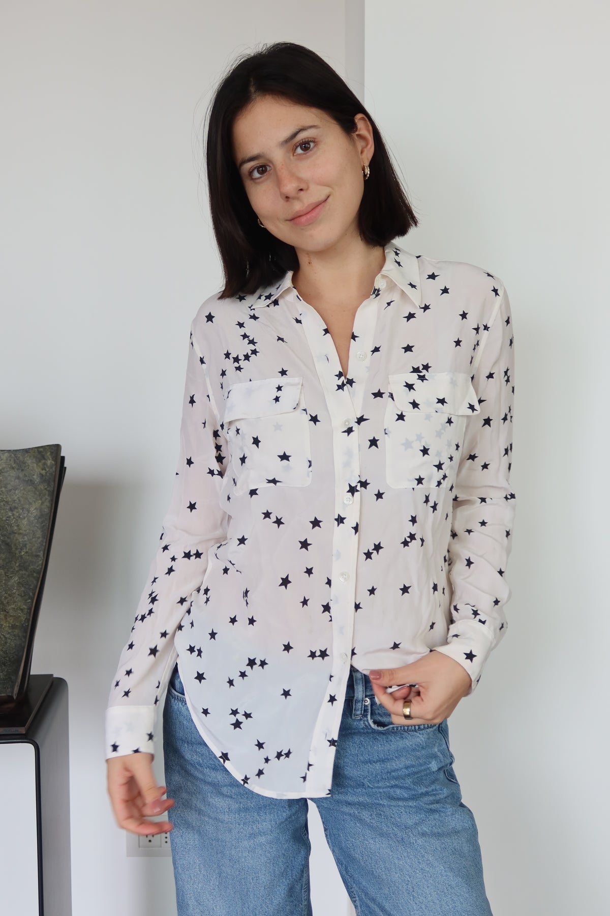 Camisa de Seda Blanca con Estampado de Estrellas Equipment