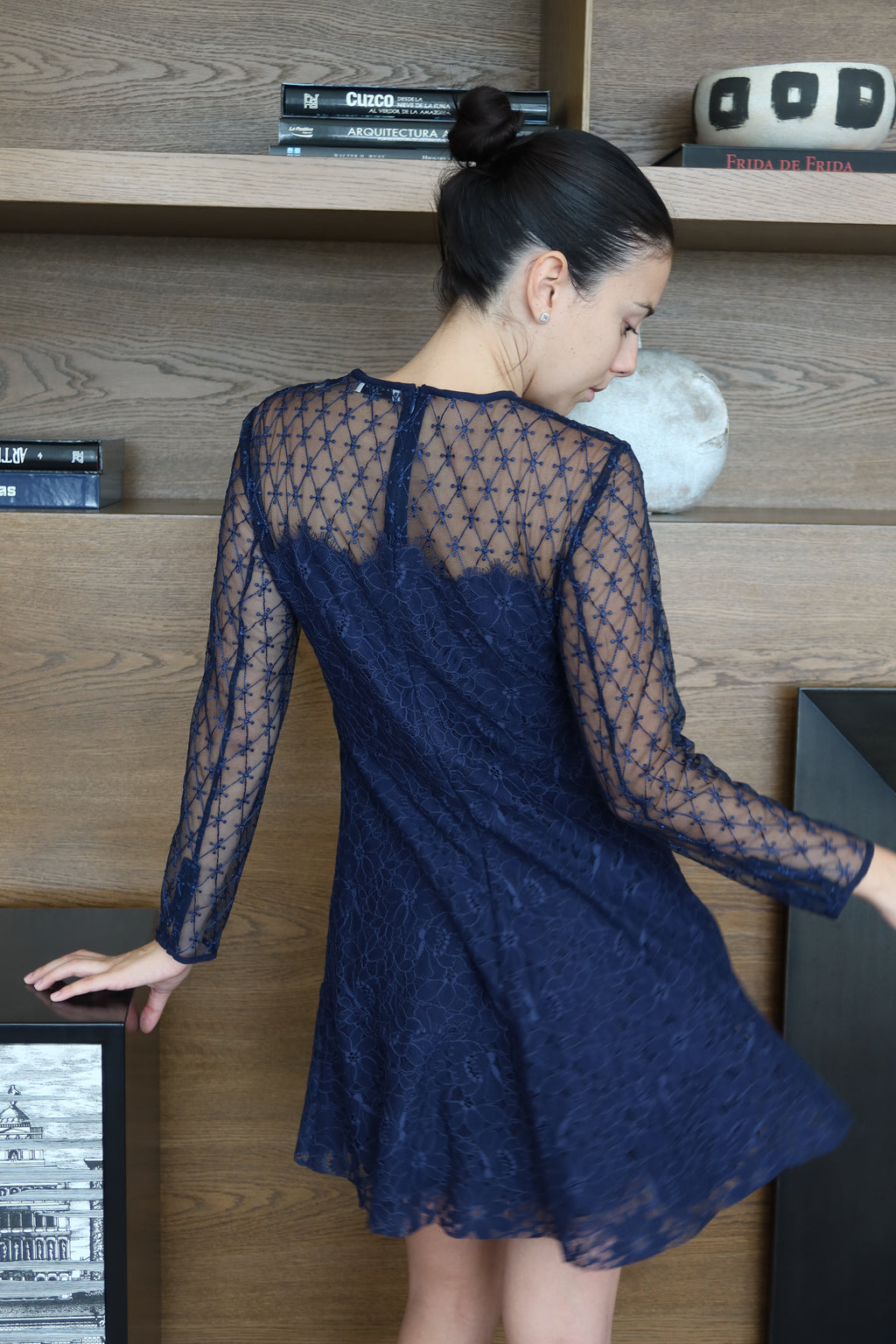 Sandro Vestido Mini Azul Marino de Encaje