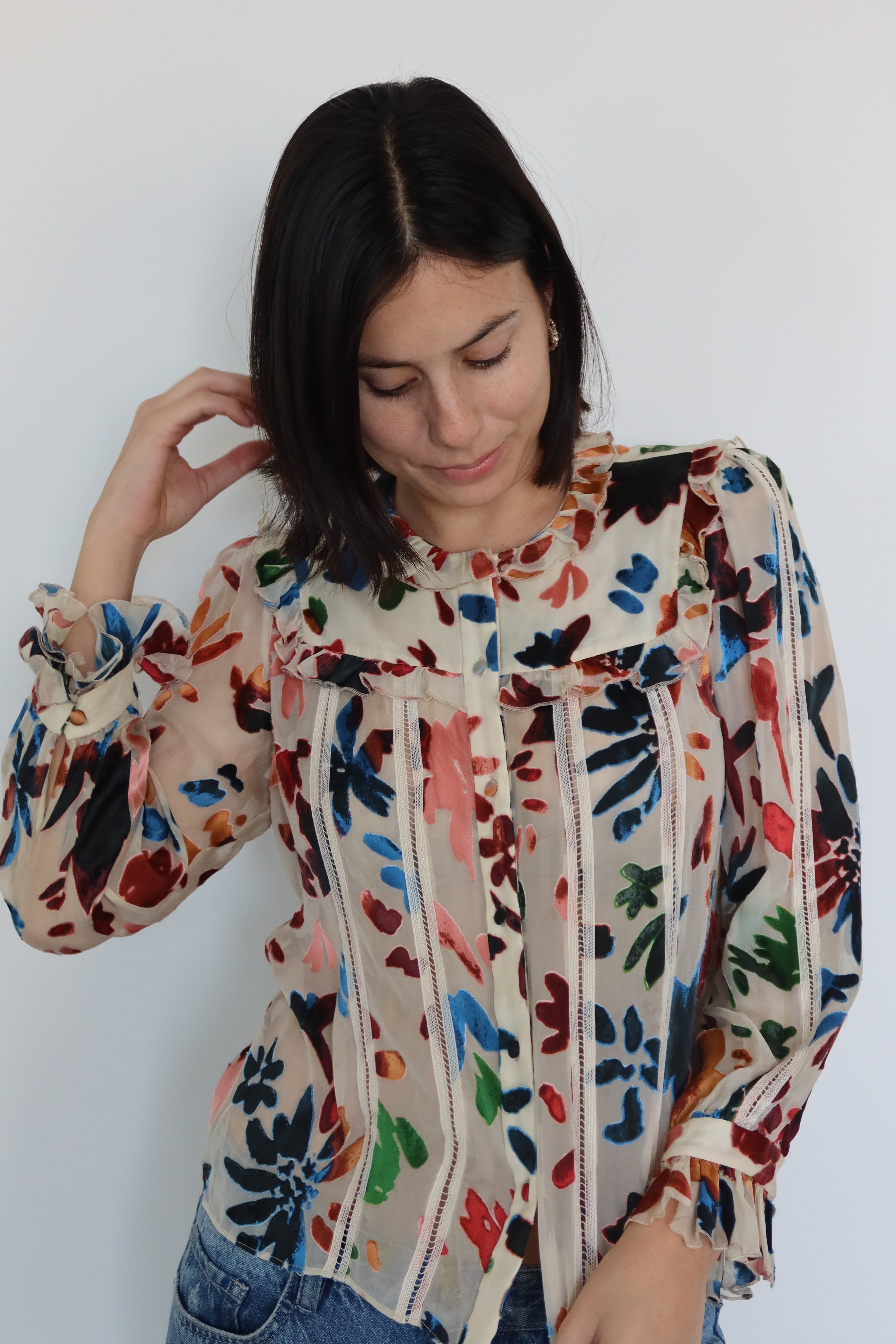 Blusa Estampada Floral de Alice + Olivia