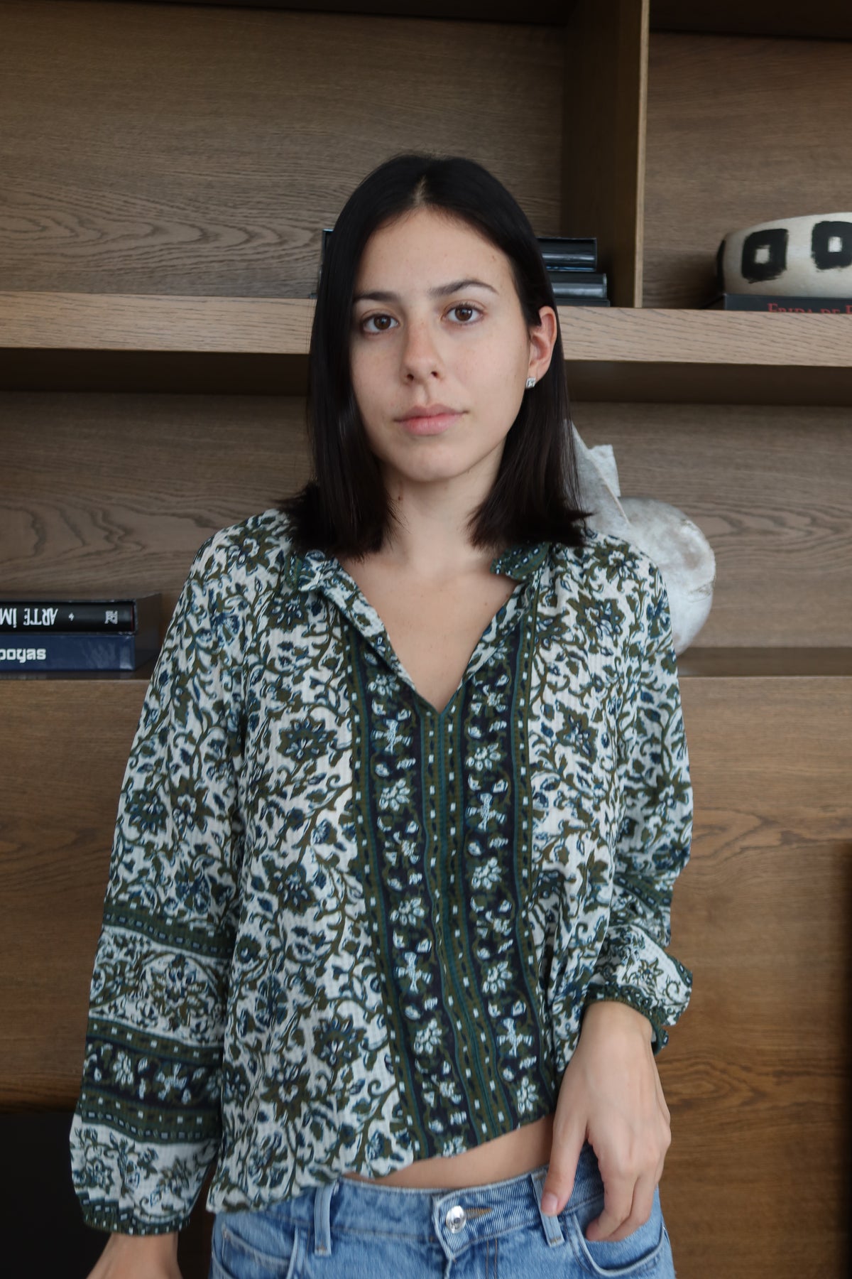 Veronica Beard Blusa Verde con Estampado Floral