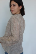 Blusa Estampada con Cuello Volante de ba&sh 