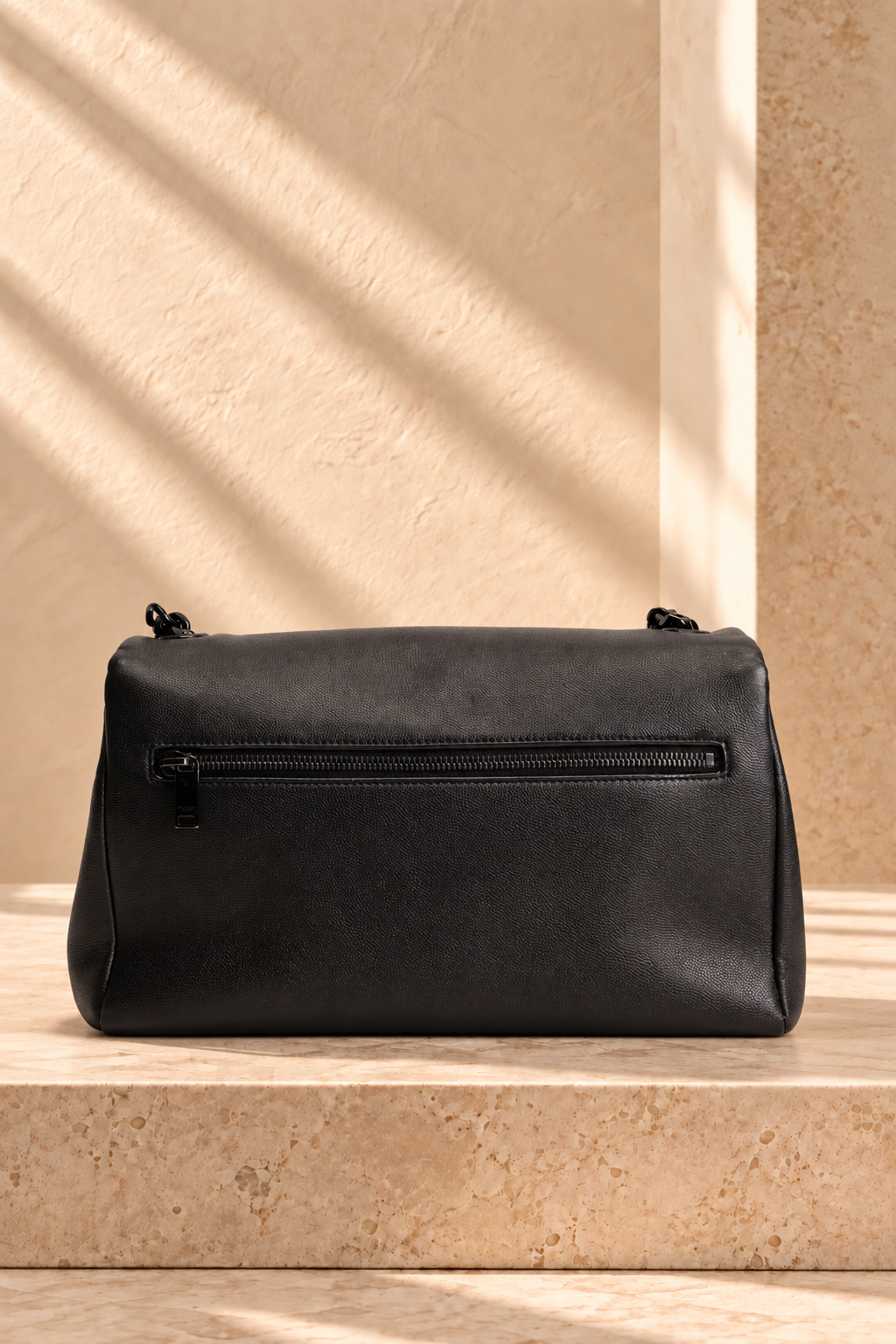 Saint Laurent Niki Black Leather Bag
