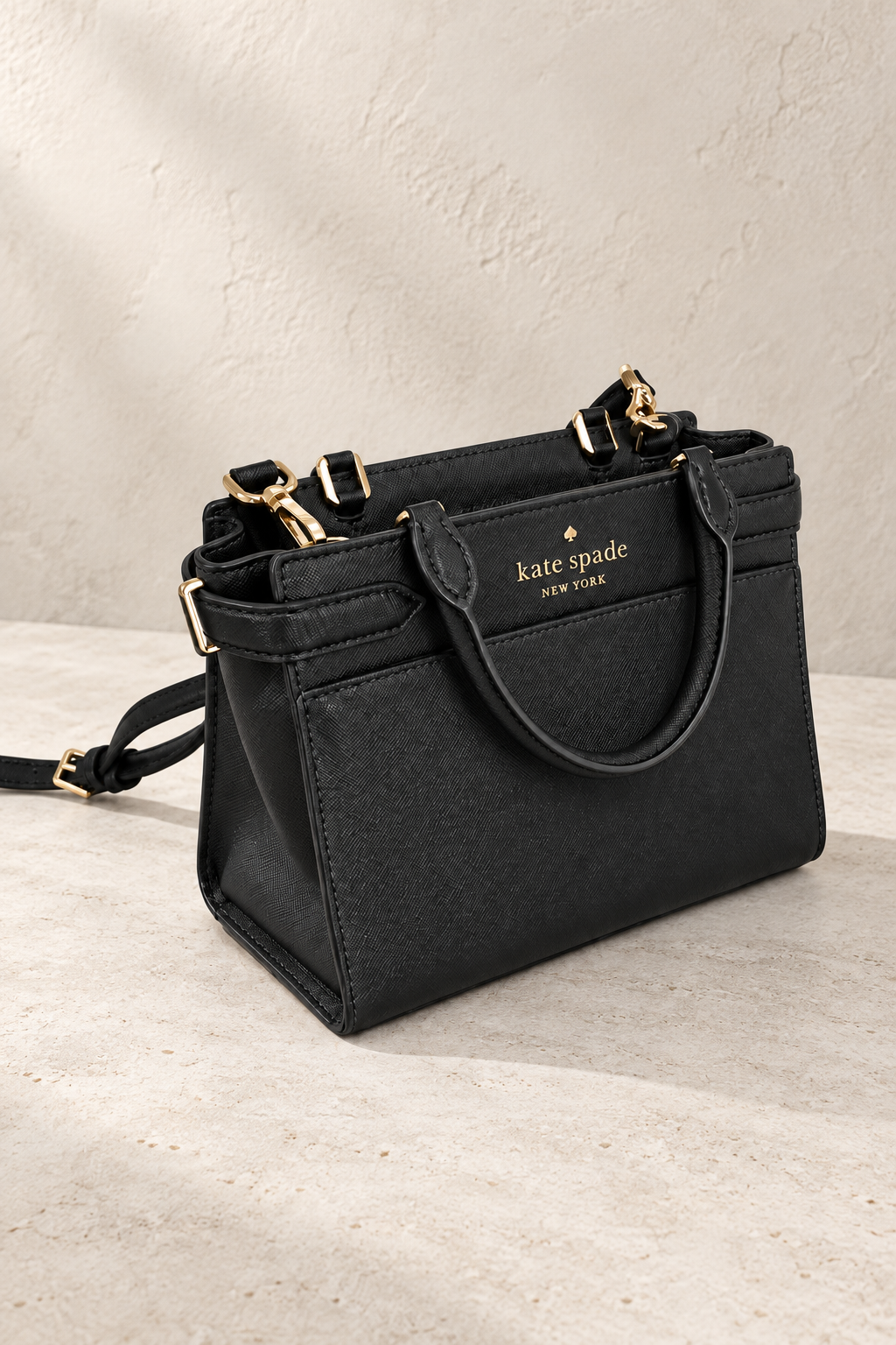 Bolso Crossbody Negro de Cuero de Kate Spade