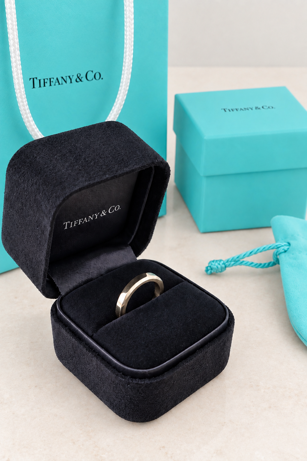 Tiffany Lock Ring in Yellow Gold