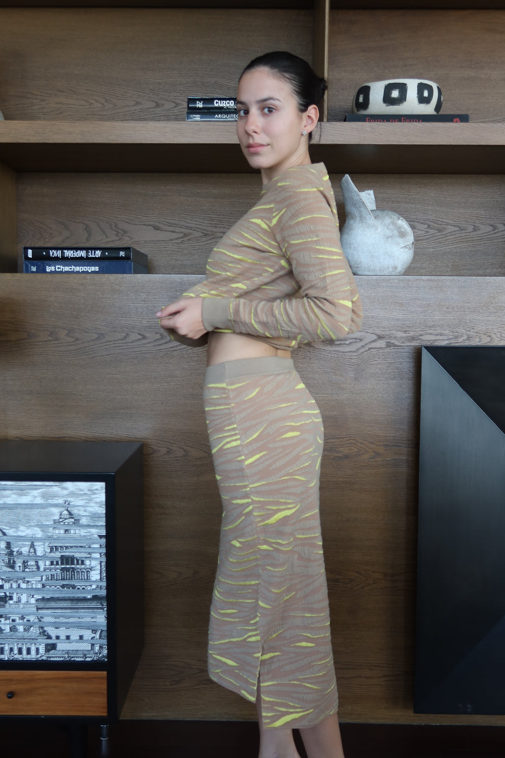 Stella McCartney Conjunto de Punto Beige con Estampado de Cebra