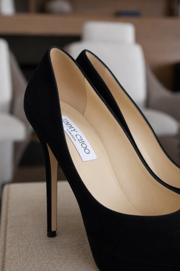 Zapatos de Tacón Negros de Gamuza con Plataforma de Jimmy Choo