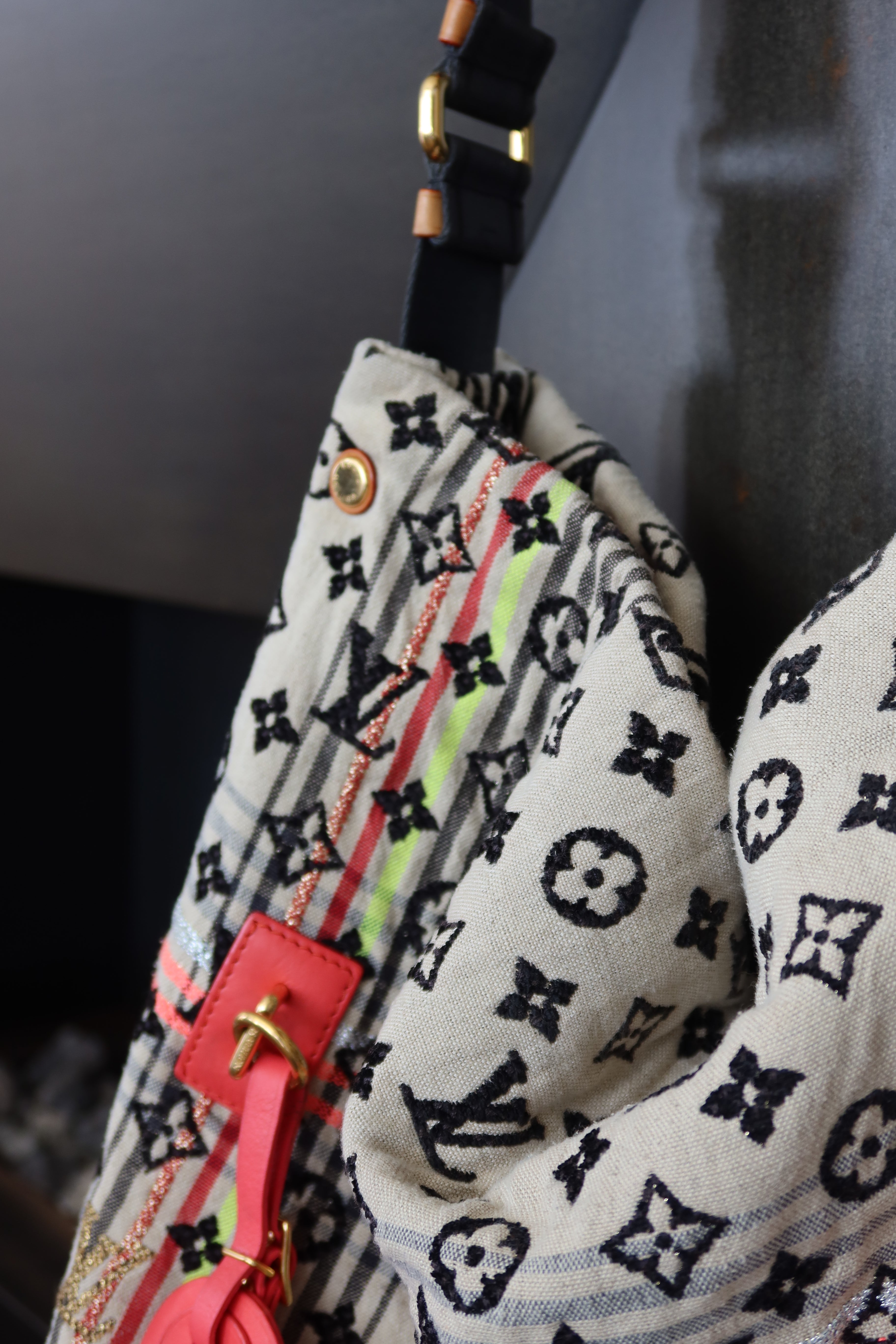 Cartera Louis Vuitton Cheche Bohemian Con Monograma