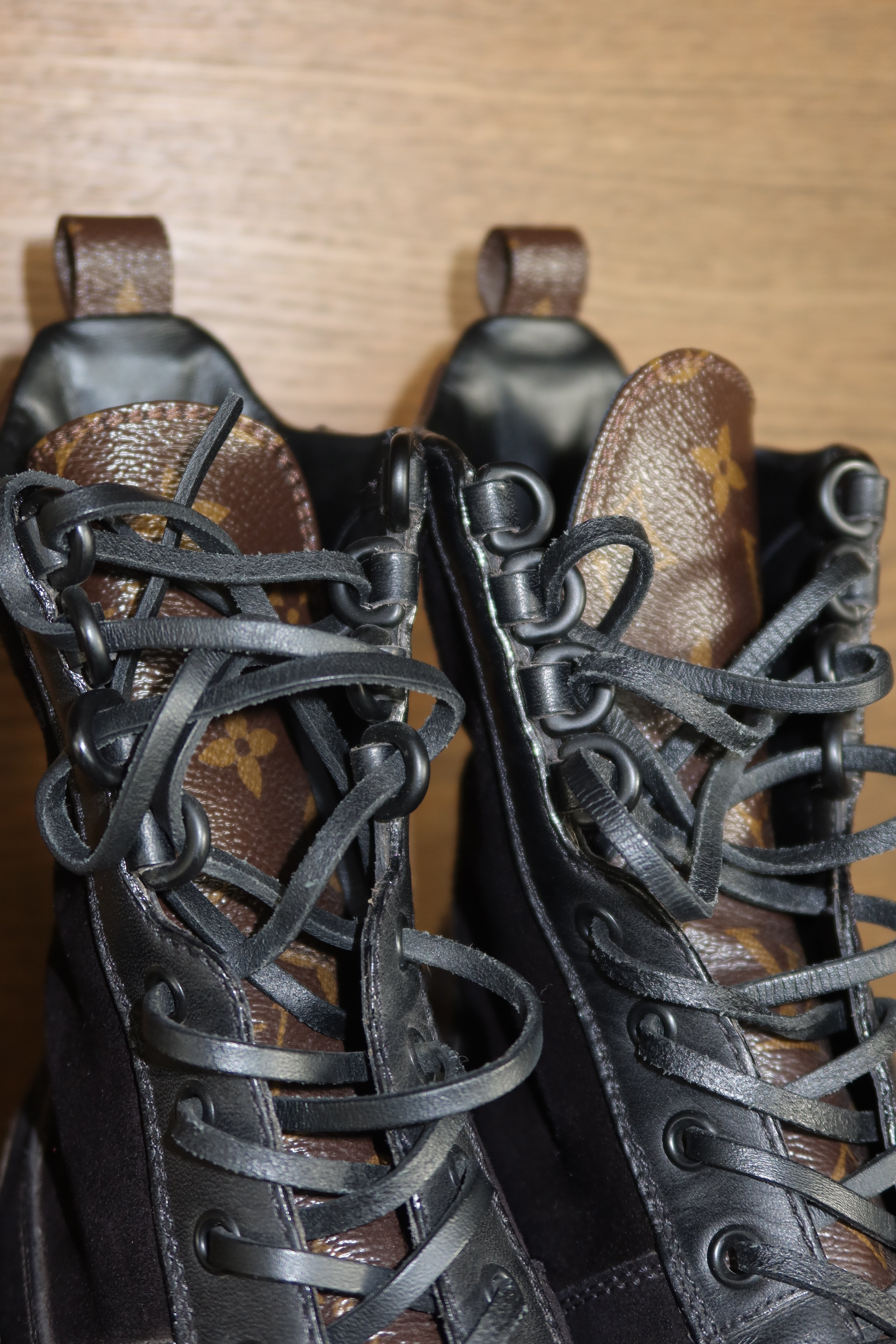 Botas Combat con Monograma de Louis Vuitton