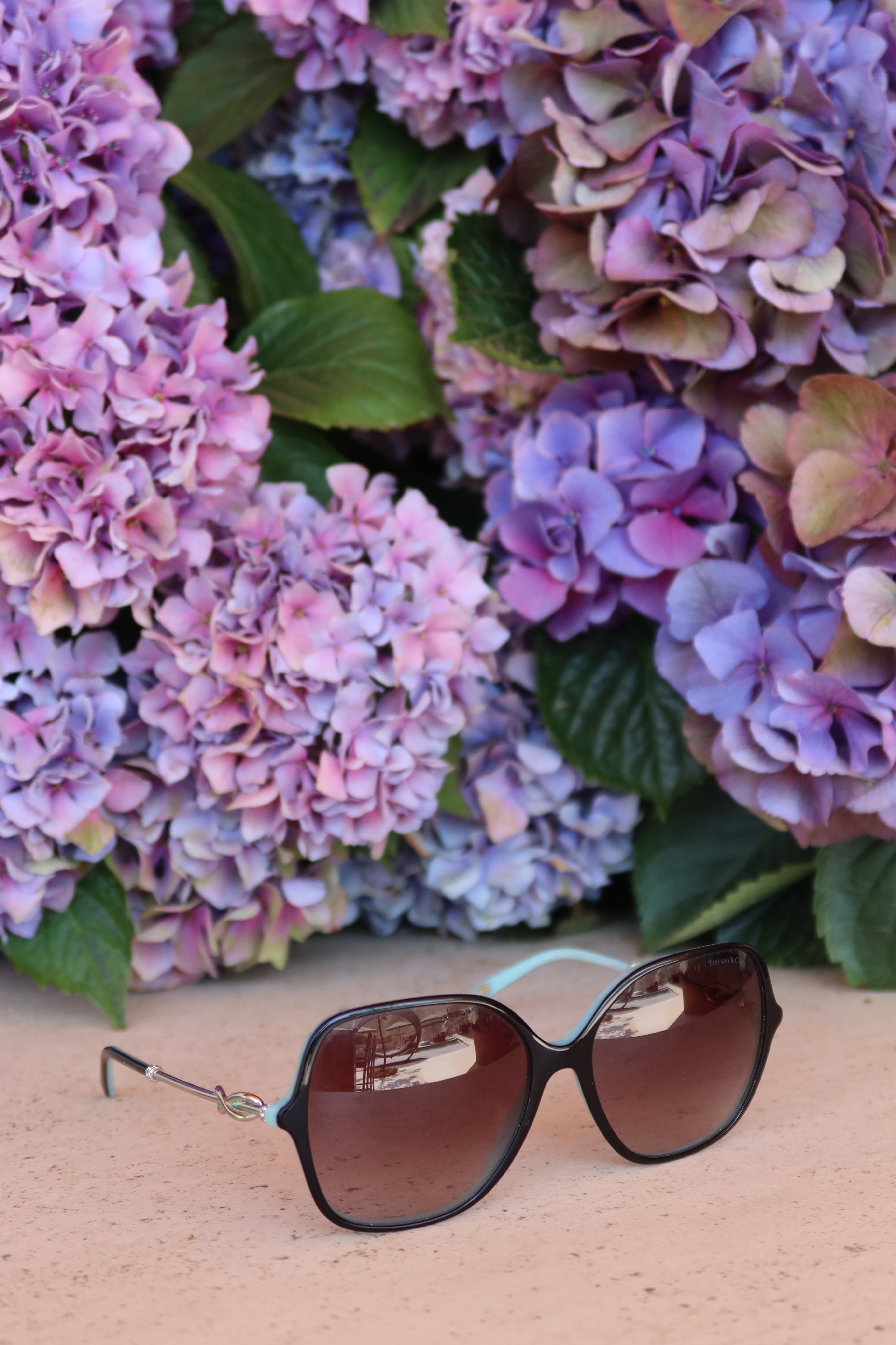 Lentes de Sol Cuadrados Oversized de Tiffany & Co.