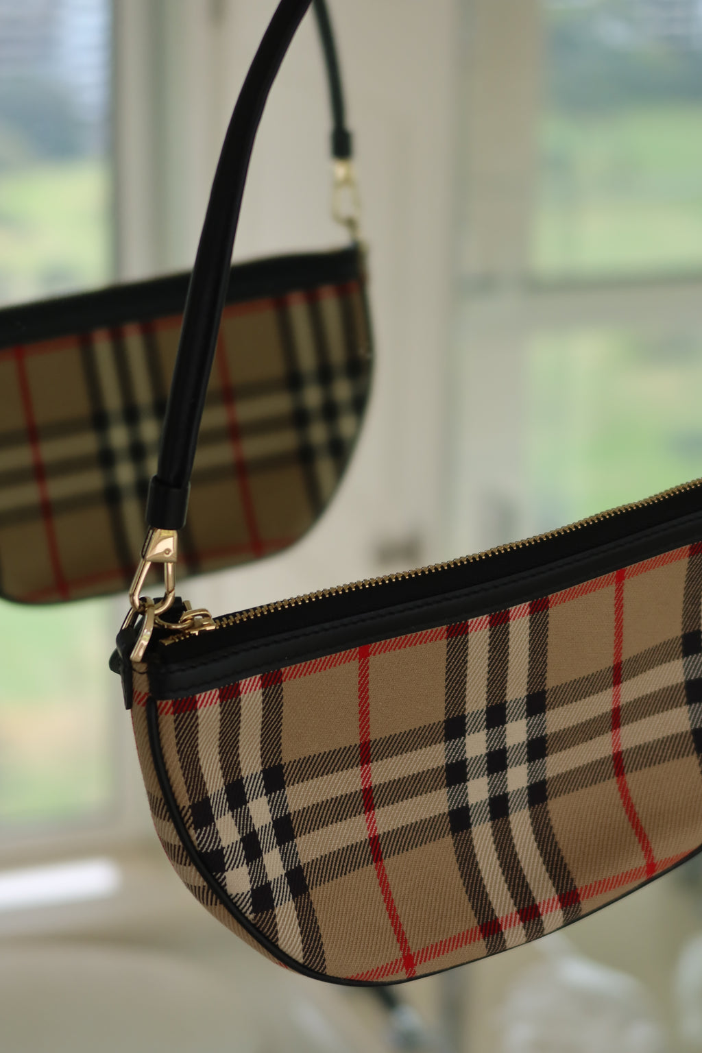 Burberry Vintage Nova Check Shoulder Bag