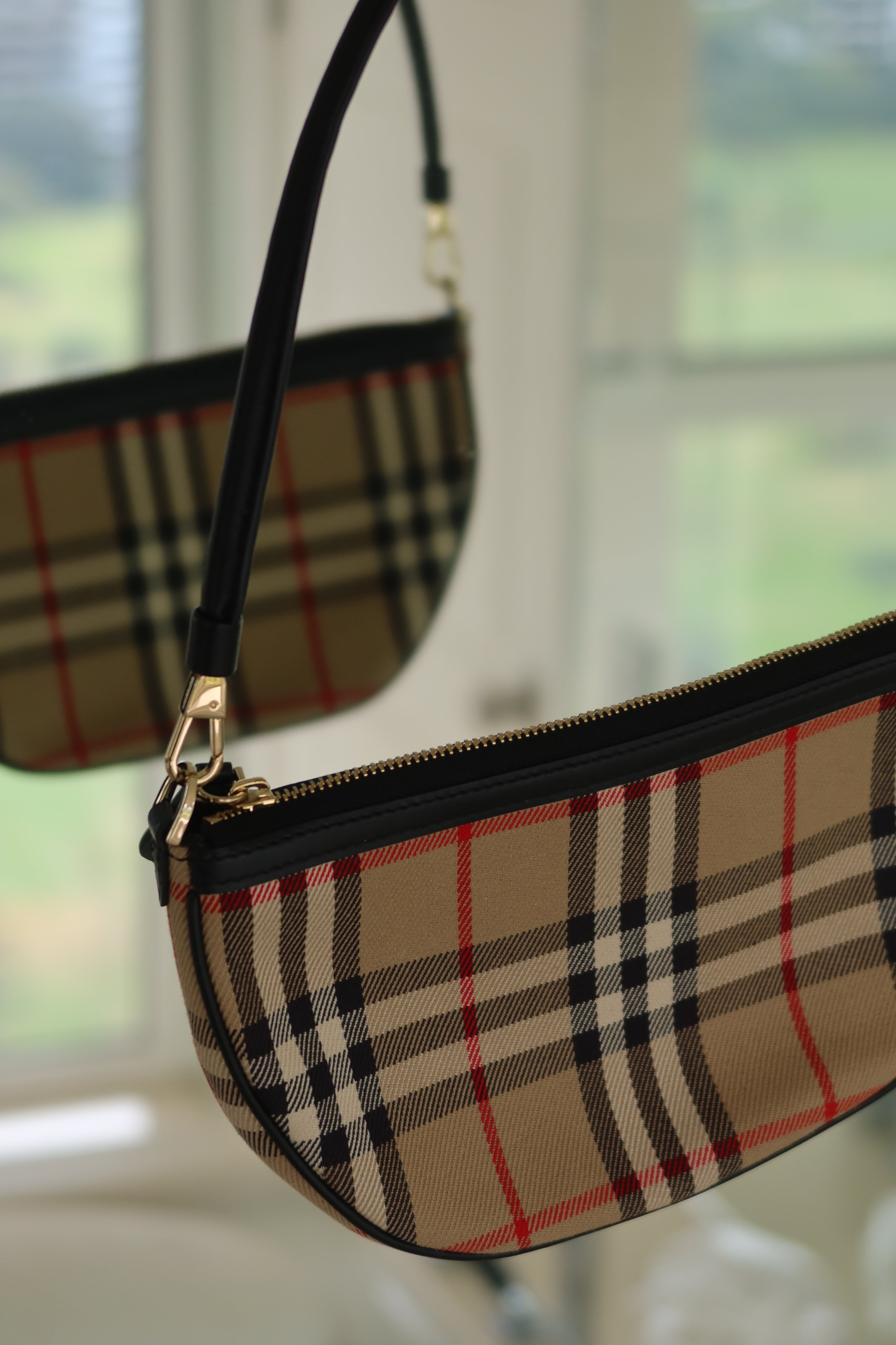 Burberry Vintage Nova Check Shoulder Bag