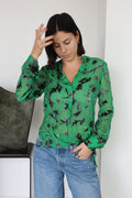 Blusa Verde con Estampado Floral Alice + Olivia