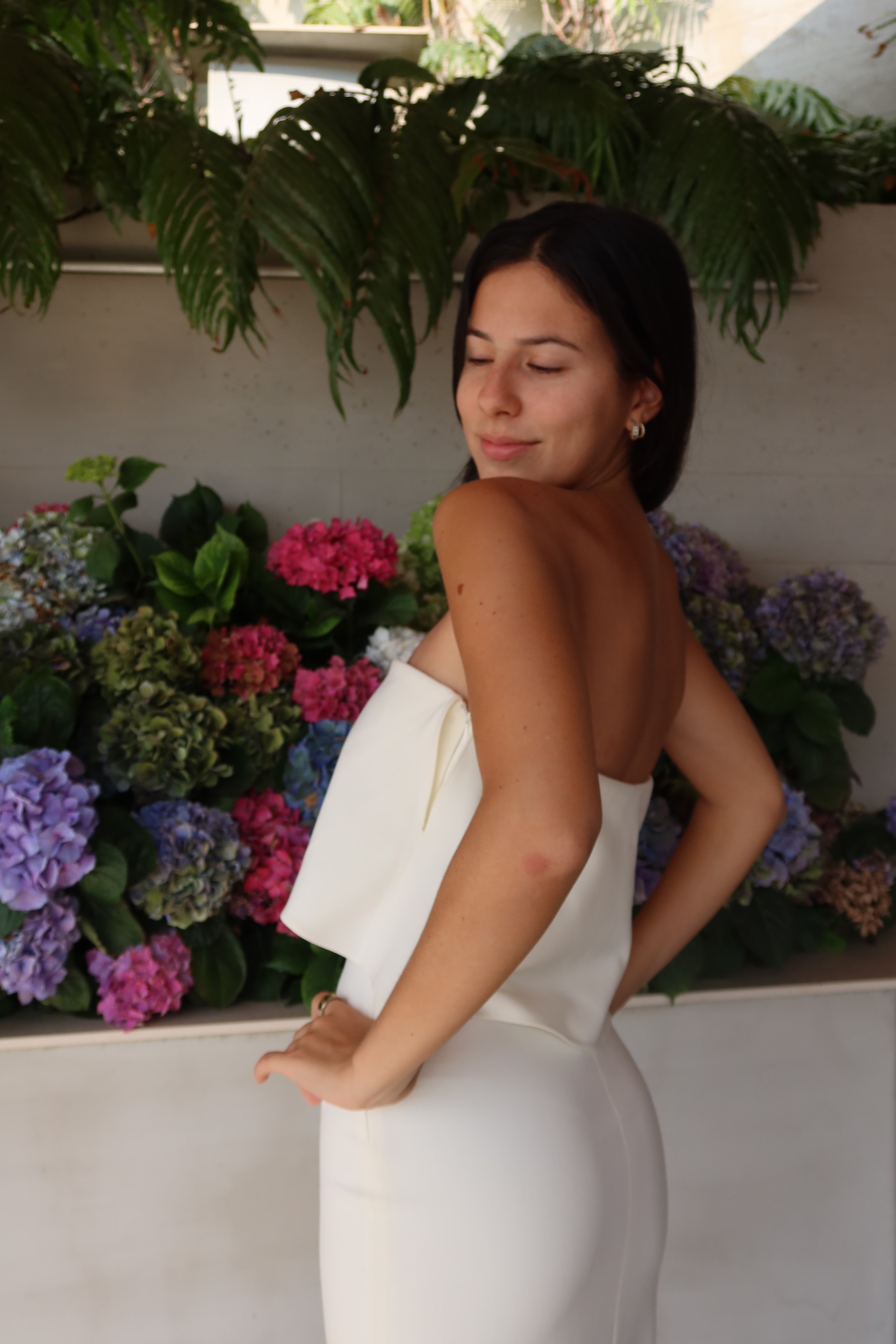 Vestido Midi Blanco Sin Tirantes de Likely