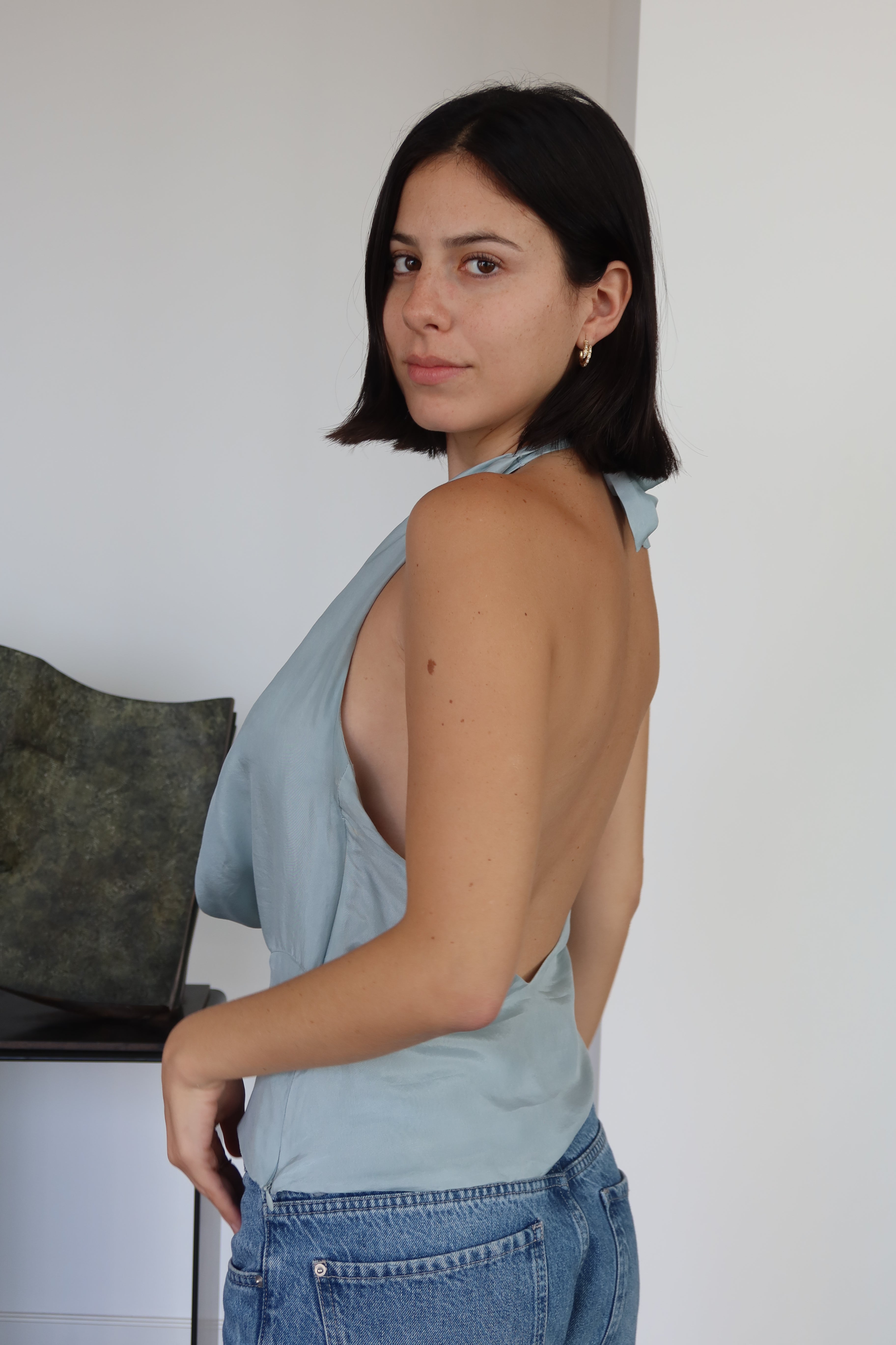 Reformation Top Halter de Seda Celeste